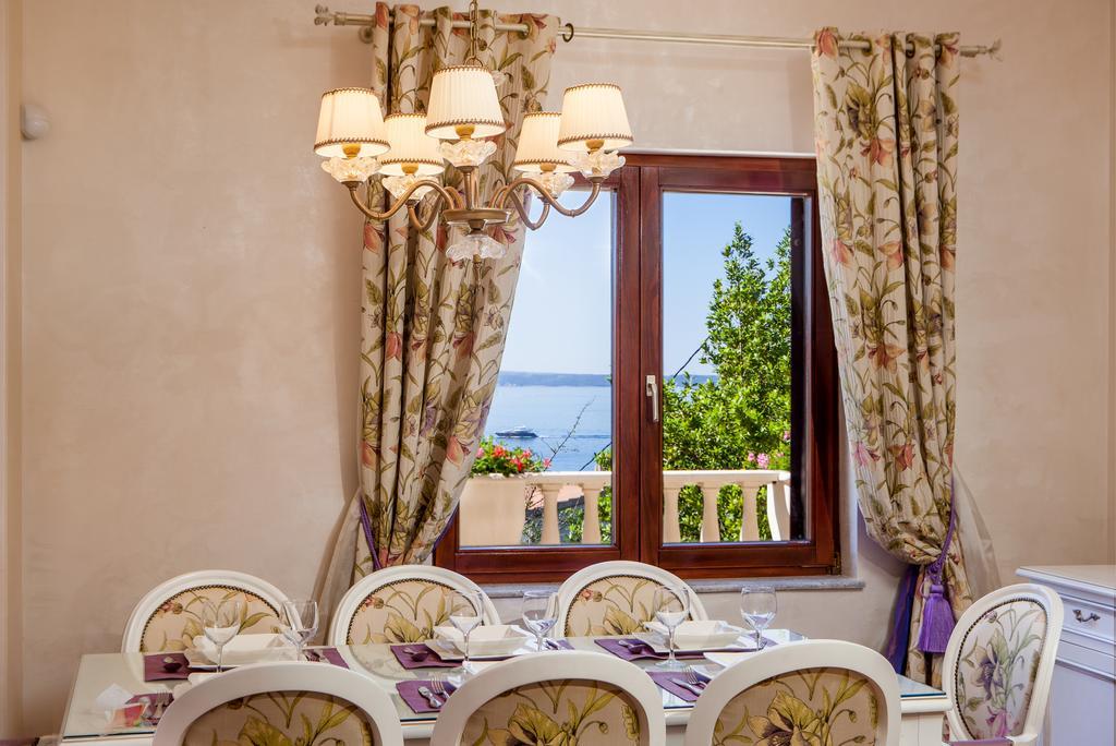 Villa Sea Breeze Split Habitación foto